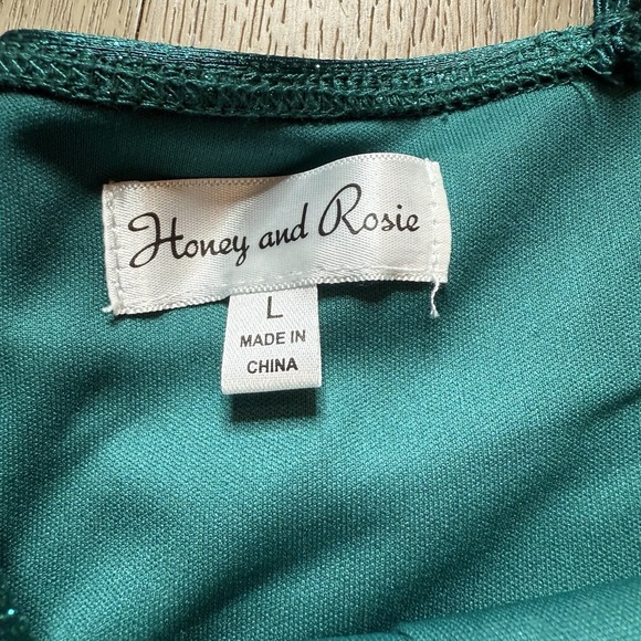 Honey and Rosie L Spaghetti Strap V-Neck Side Ruched Glitter Sheath Mini Dress‎ - Picture 6 of 8